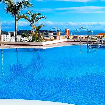 Apartment Superlative With Spectacular Ocean Views